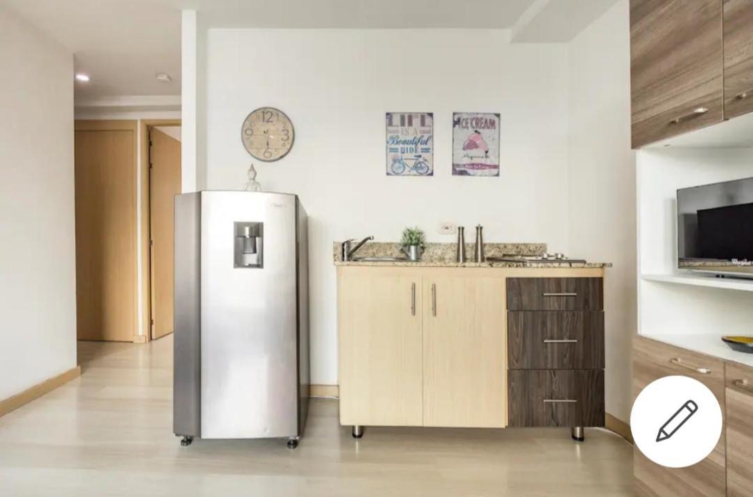 Apartment Beautiful & Comfortable In Laureles
